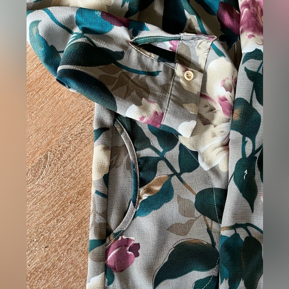 Burlap Apparel Floral Shift Dress - Picture 7 of 10